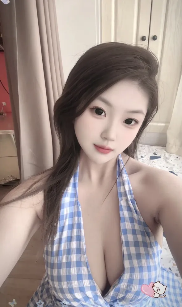 最小00后巨乳