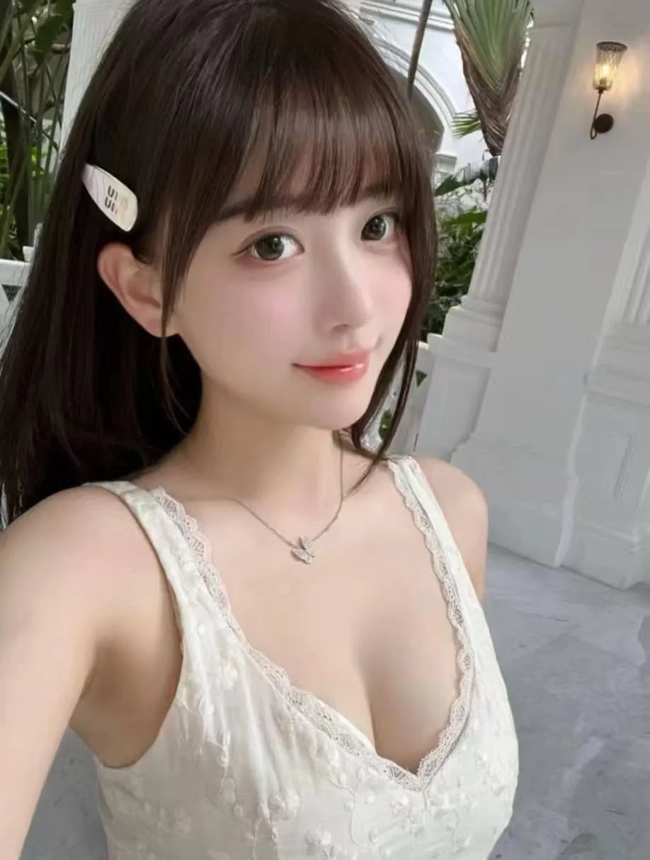 闵行彤彤 Gallery 1