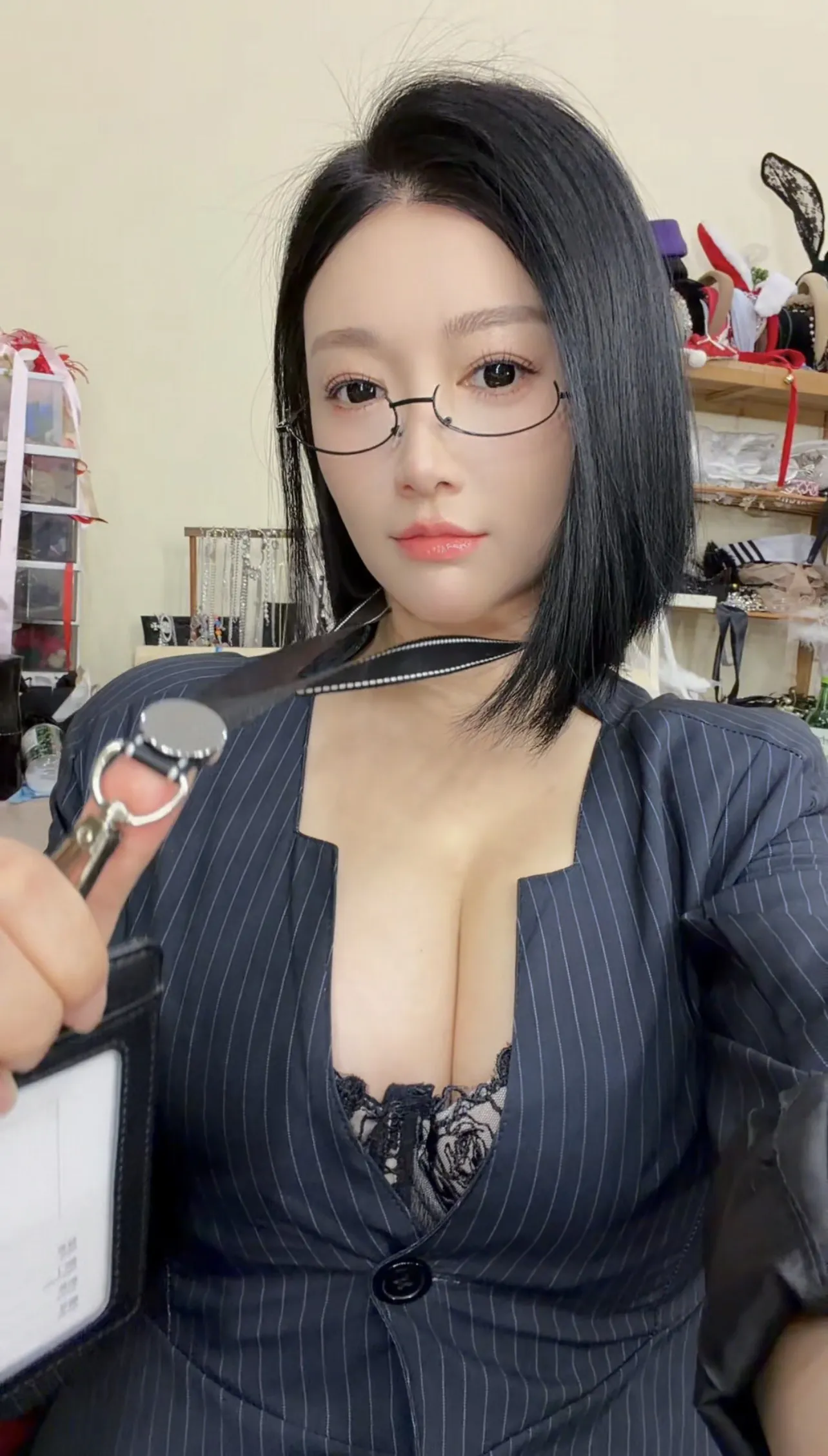 静安第一网红、极品御姐兼职F杯