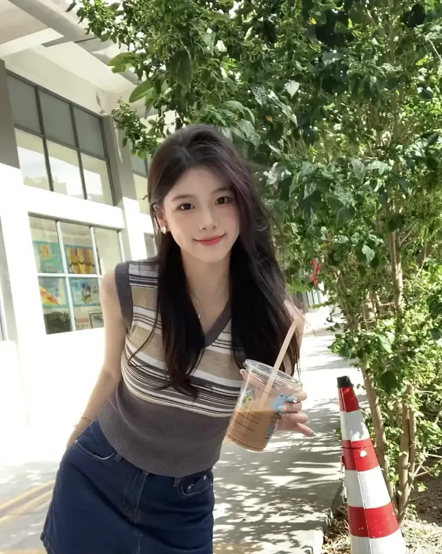 芝芝,纯小白性格好初恋的感觉 Gallery 1