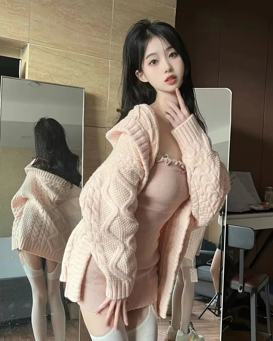 嘉定三点粉嫩妹 宝儿 Gallery 3