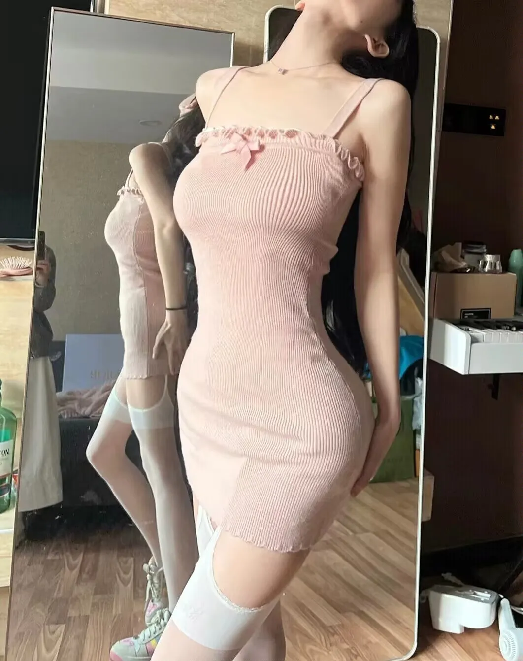 嘉定三点粉嫩妹 宝儿 Gallery 4