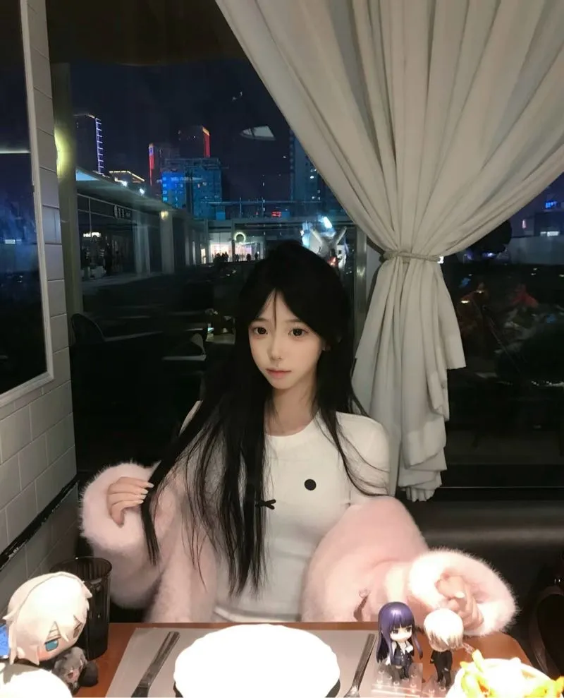 一字马 月月 新人下海 Gallery 6