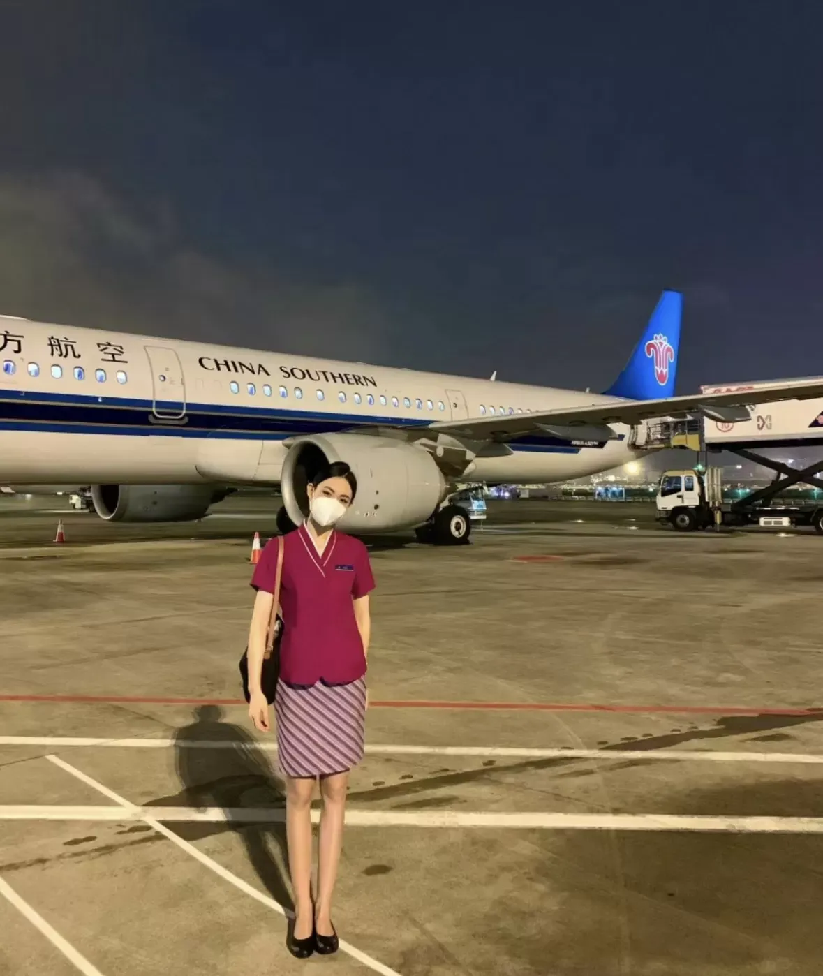 Y4332-空姐 上海硬五气质空姐 175E.03 Gallery 2
