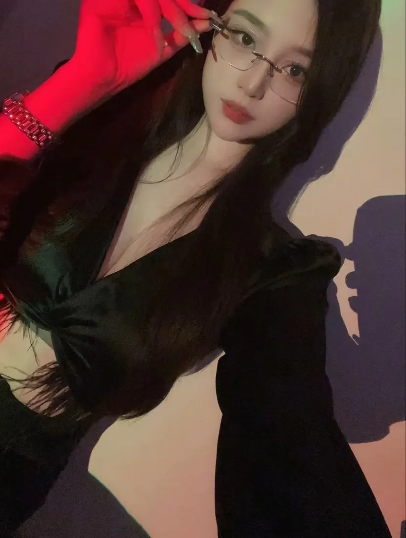 浦东 花蕊🌹 Gallery 5