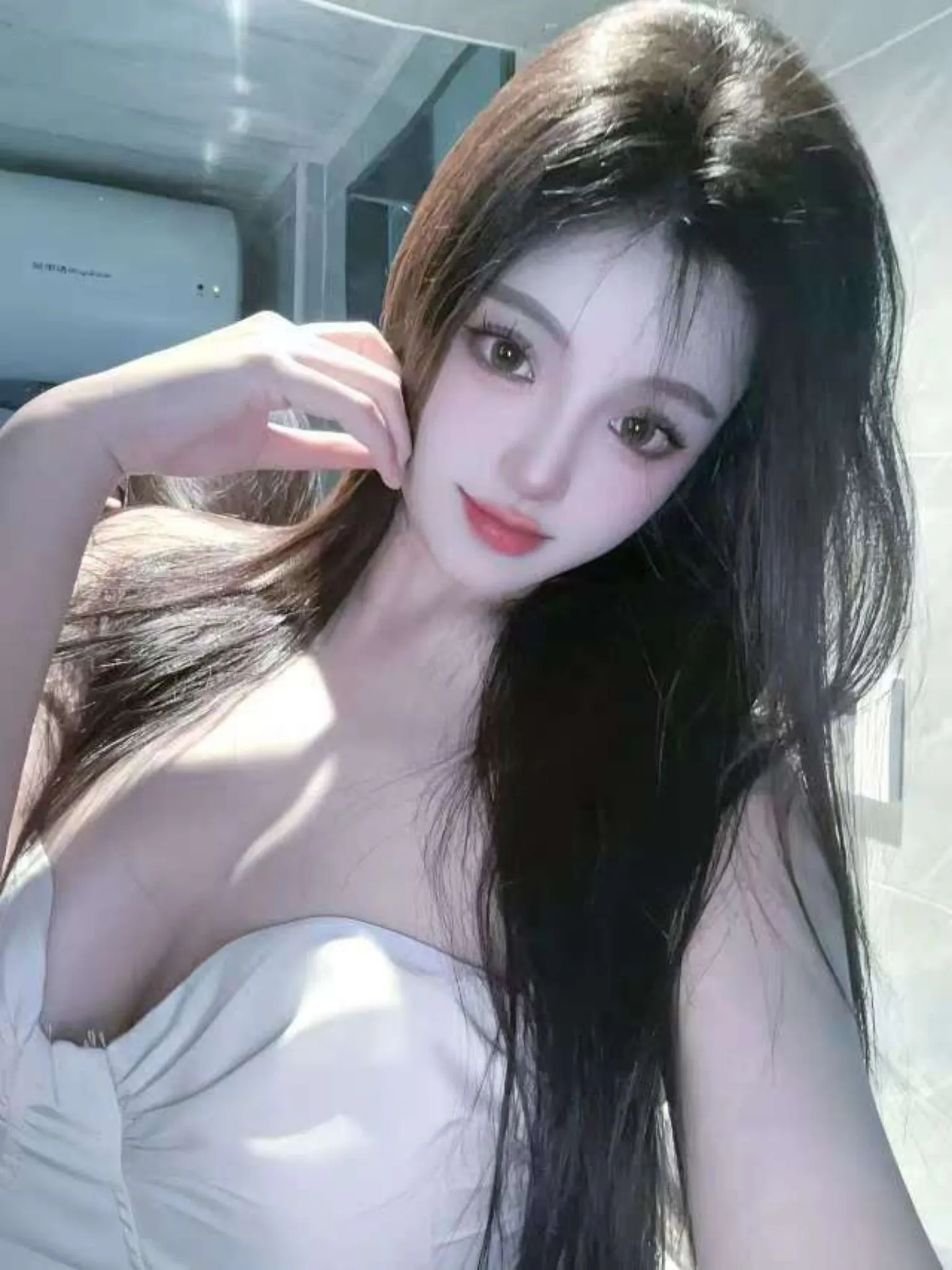 浦东白灵灵