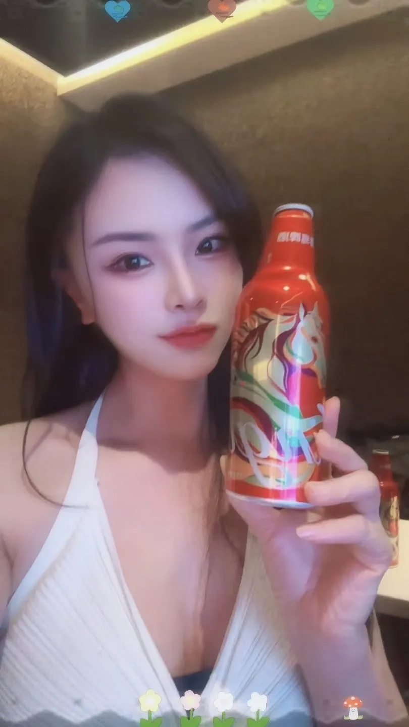普陀兼职极品人妻~菲菲(耐不住寂寞)