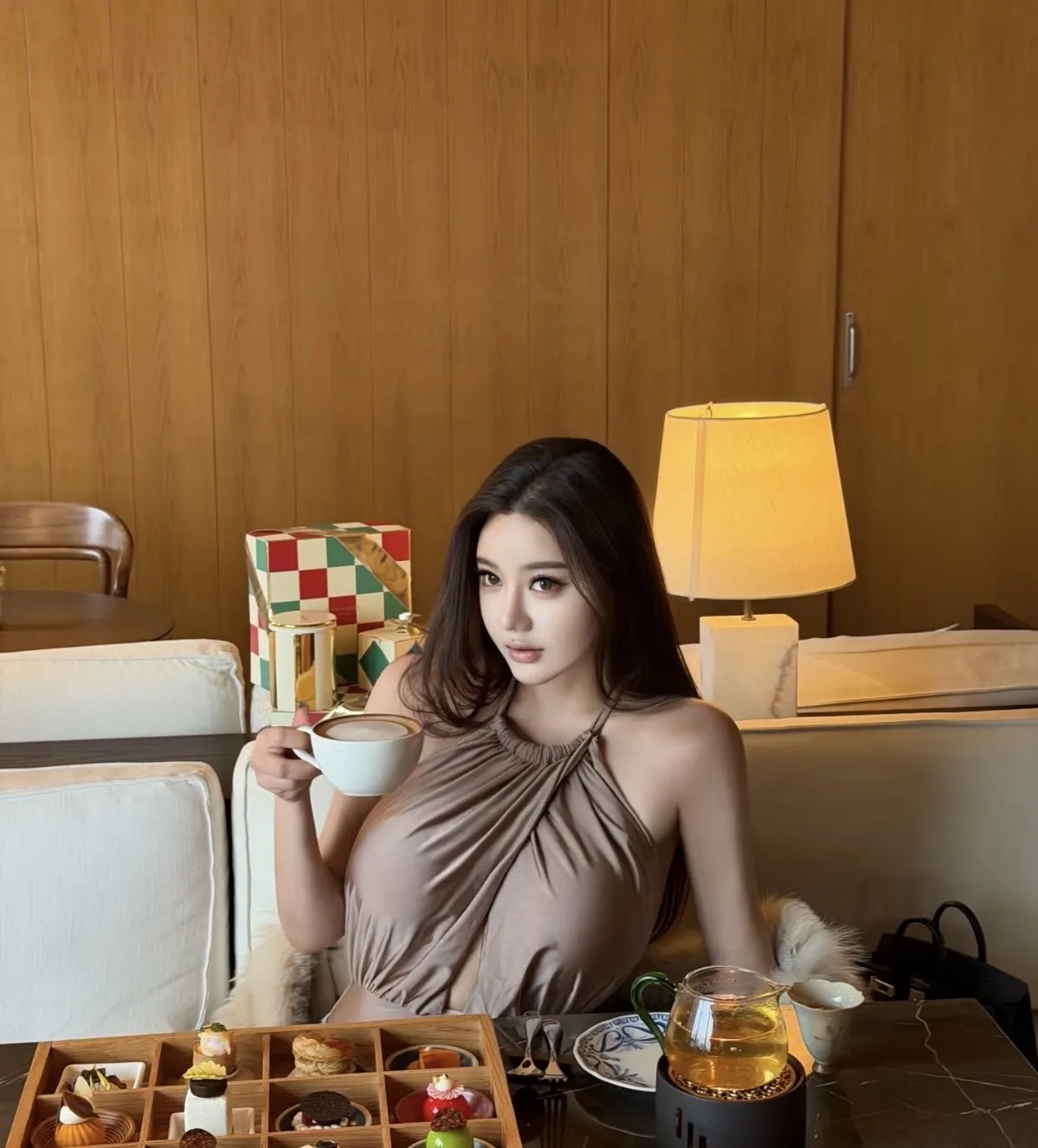 普陀陆佳妮 Gallery 7