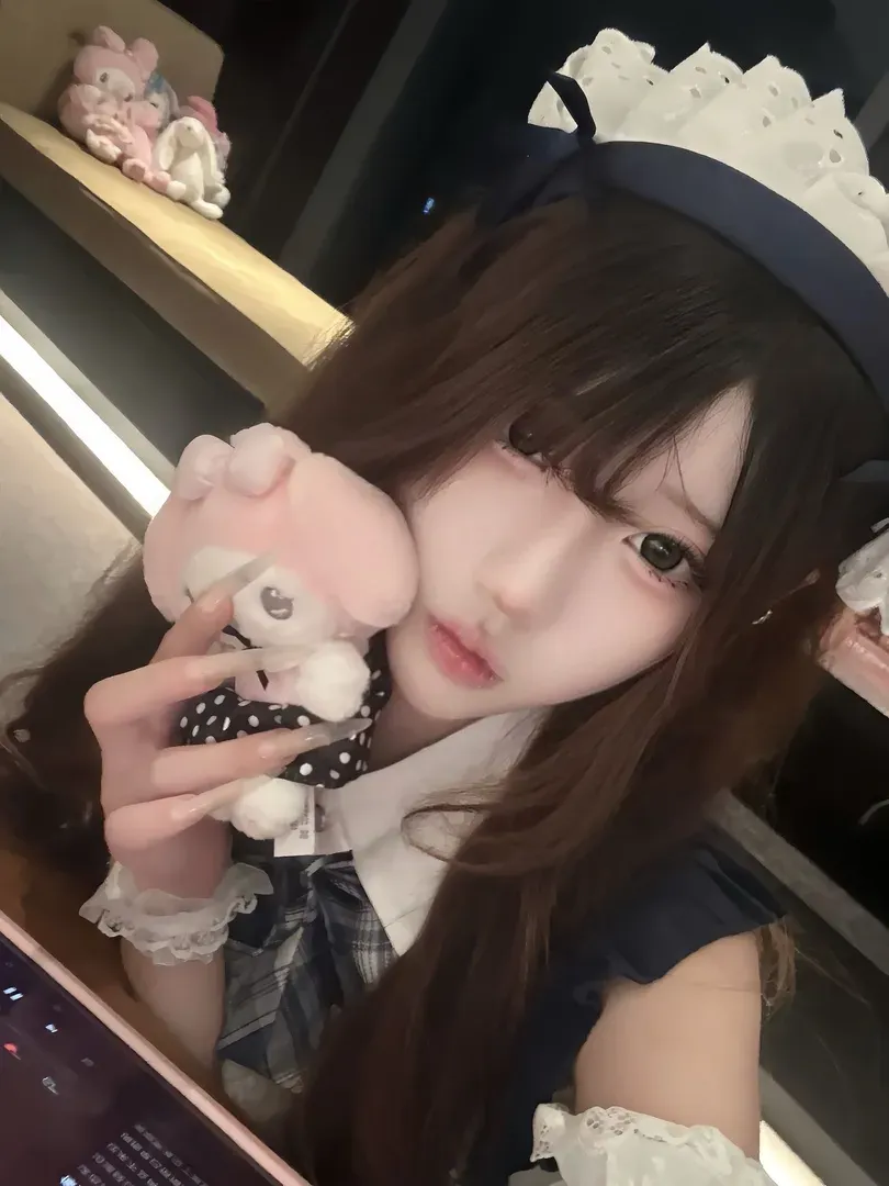 绯红 小鸟依人高潮会自动收缩 Gallery 5