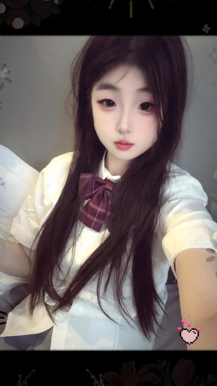 徐汇新人❤️初雪 真实07嫩妹 真实学生妹兼职 Gallery 1