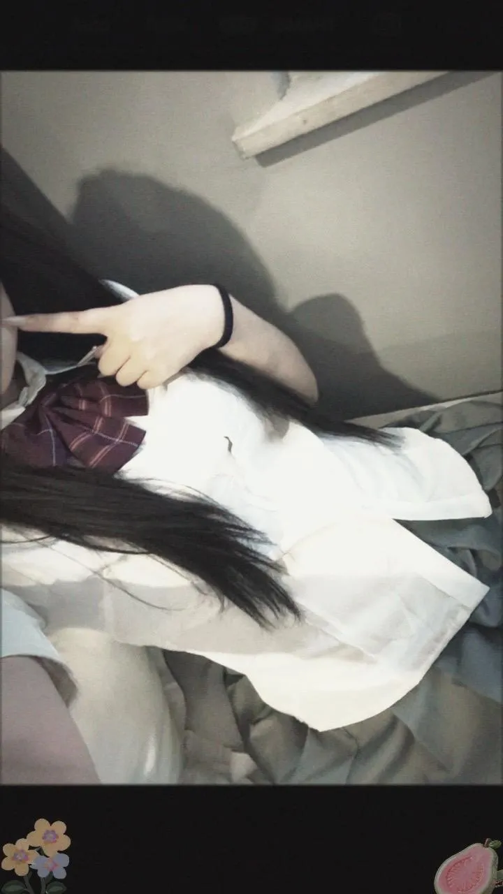 徐汇新人❤️初雪 真实07嫩妹 真实学生妹兼职 Gallery 4