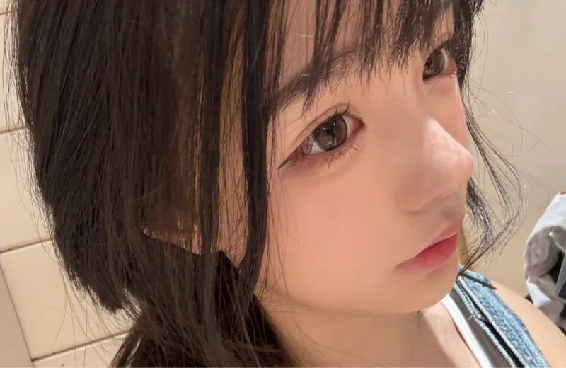 小米白虎萝莉新人 Gallery 4