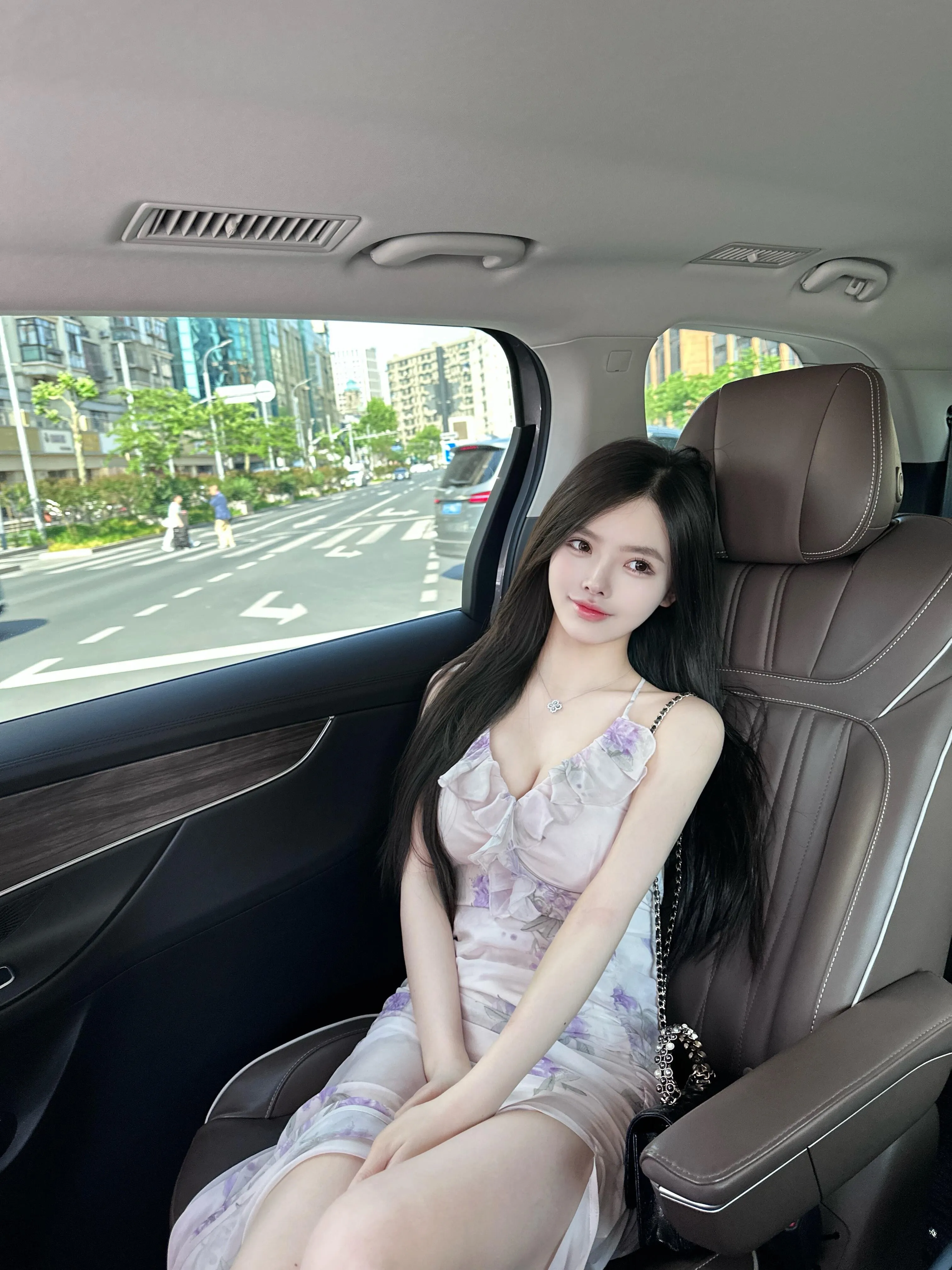 草莓，头牌嫩妹有绝活好评不断🔥 Gallery 5