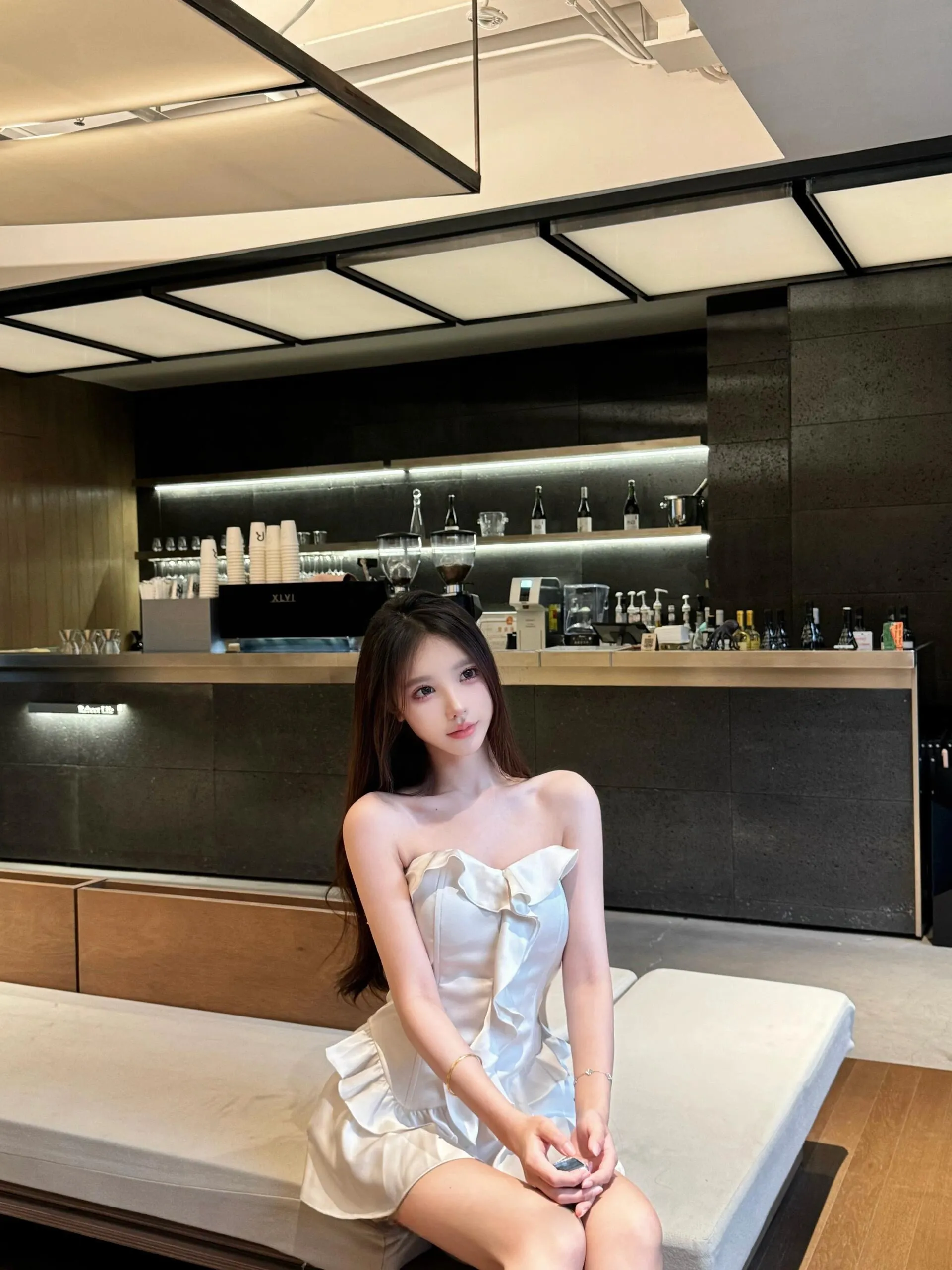 秋雨 纯欲系女神在校女大学生兼职 Gallery 6
