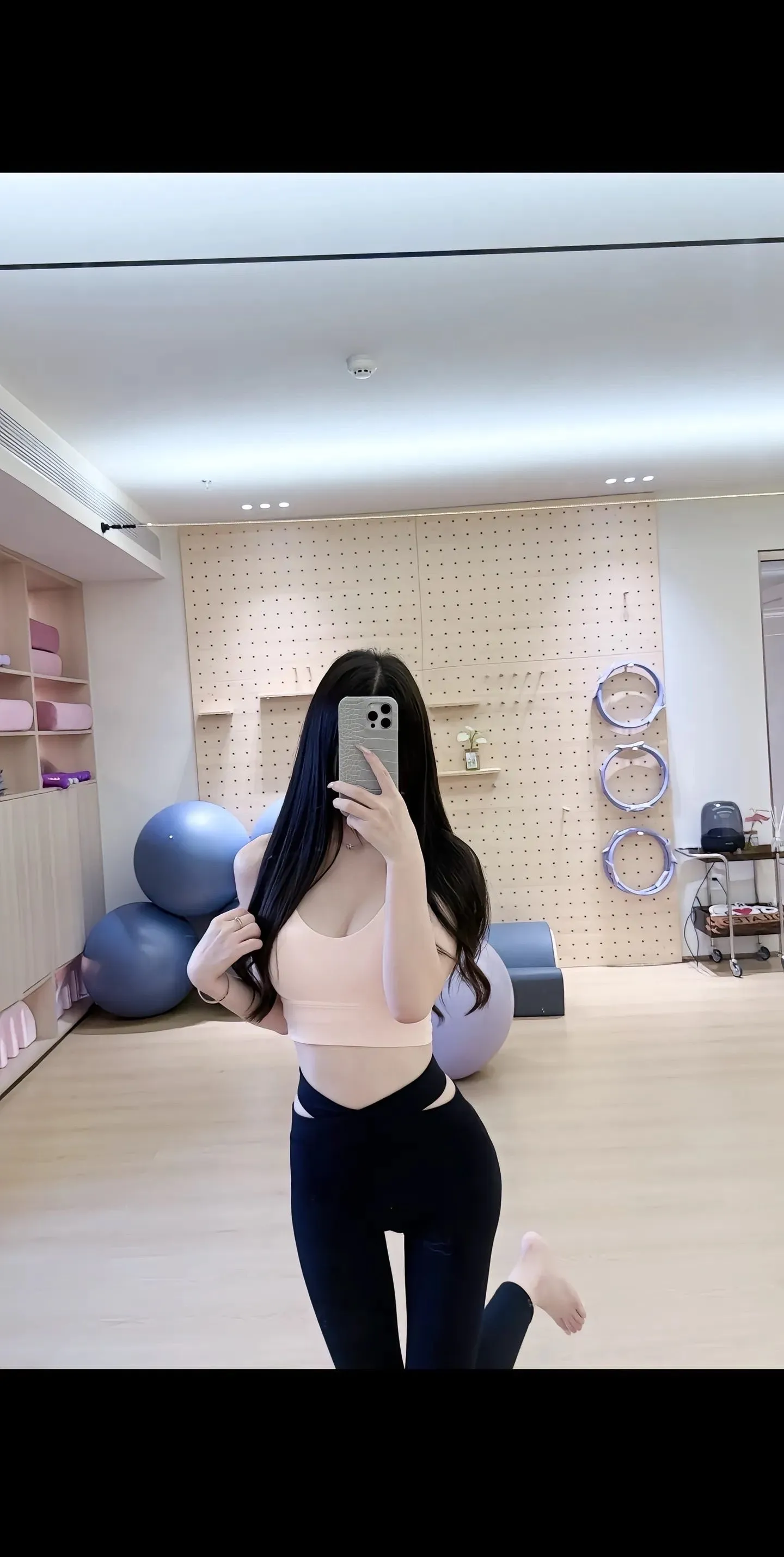 Y4618-薇薇 浦东极品白小纯甜妹 170D.18 Gallery 7