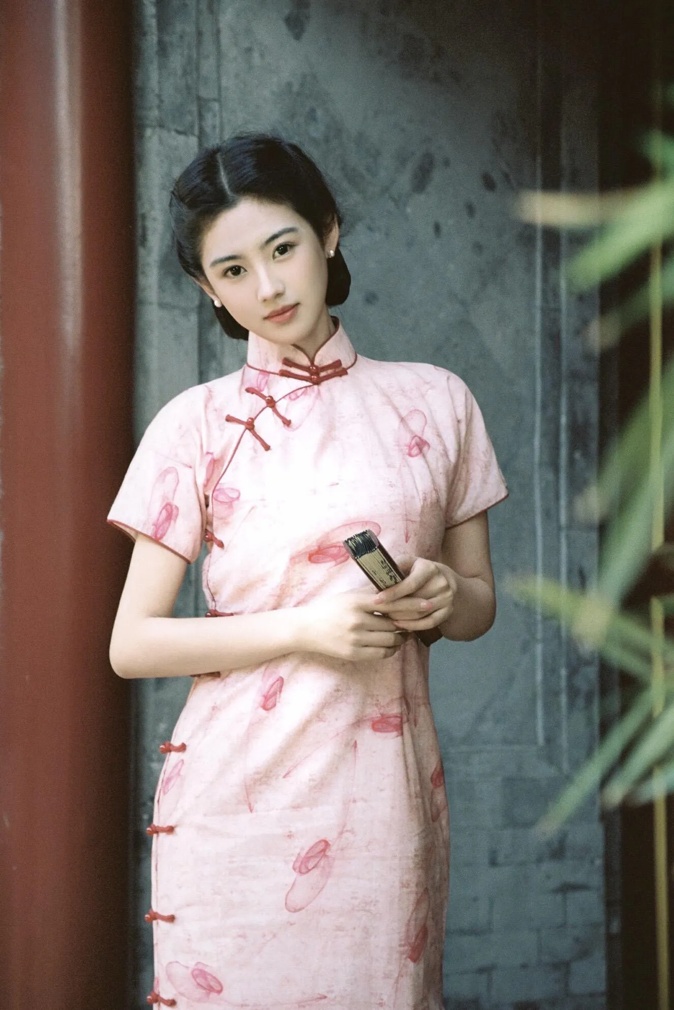 K2236C-173 徐汇硬五女演员平面模特 173D.04 Gallery 5