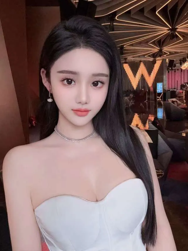 浦东 何欢 纯欲御姐 Gallery 1
