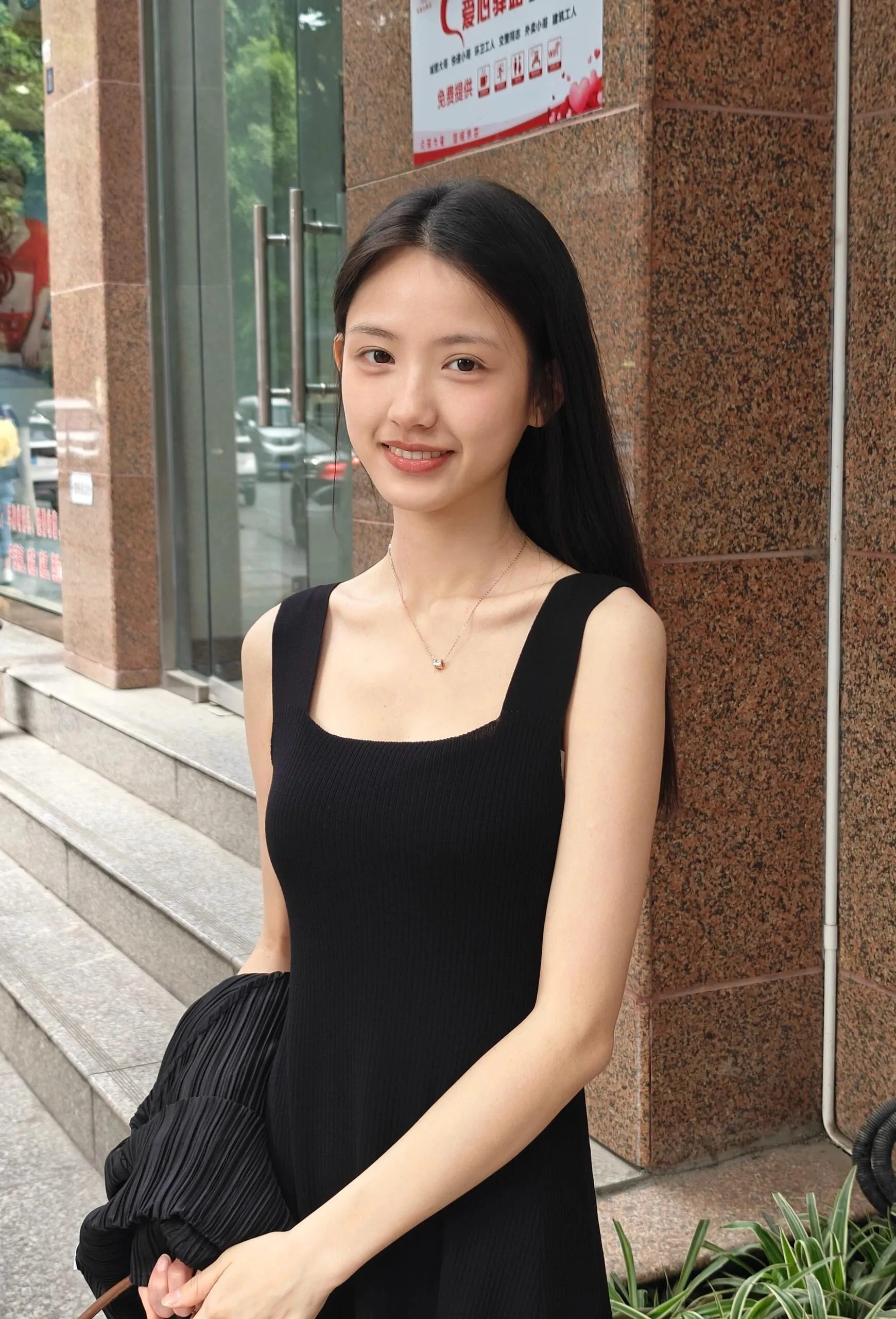 李婷,嫩妹刚下海三点粉下面紧 Gallery 5
