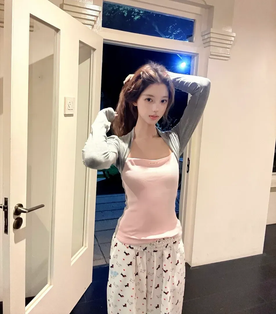 浦东 靓靓 筷子腿小纯妹 喜胖划走 Gallery 6
