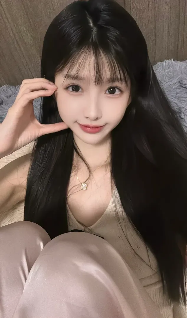 爱神🐬 闵行优米✨165c极品白小纯 Gallery 5