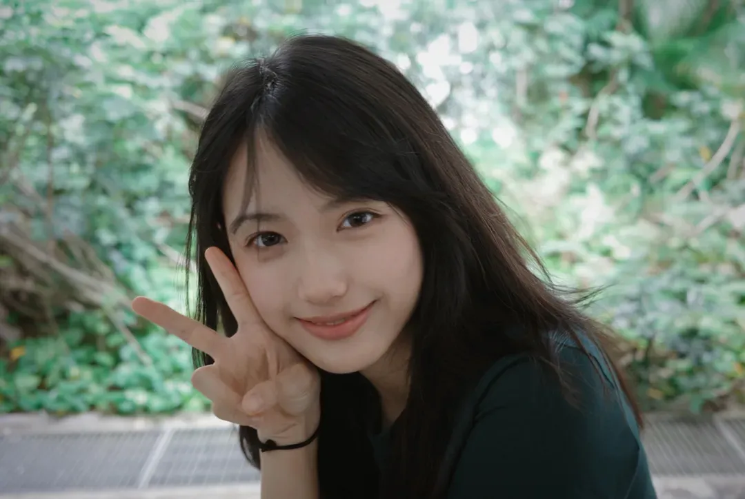 文慧,三点粉下面紧温柔可爱 Gallery 8