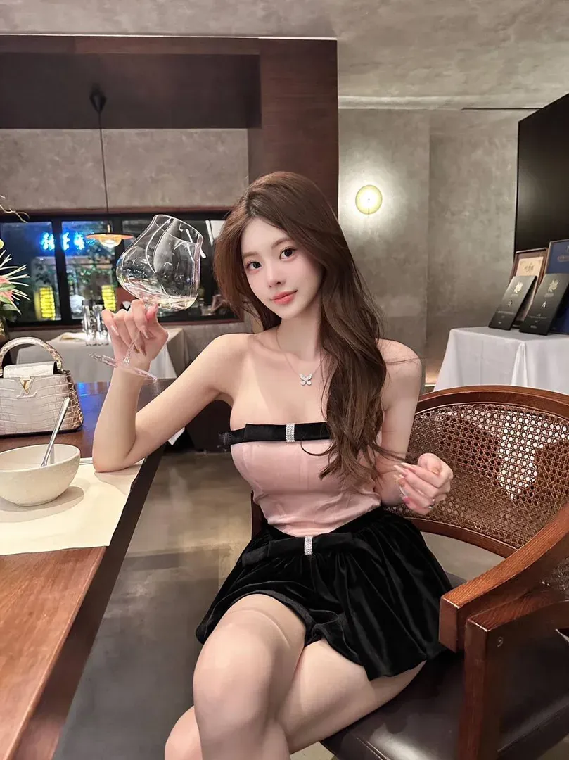 静安-周芷若 Gallery 7