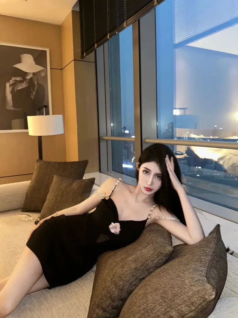御姐辣辣单开 Gallery 6