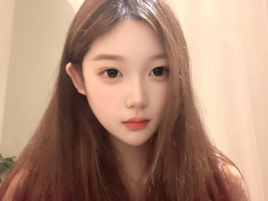6月6日浦东巨乳新人09欣欣刚破处 Gallery 1