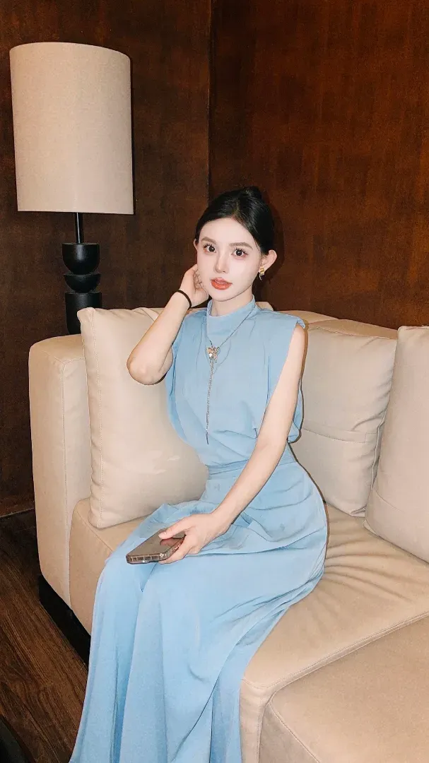 浦东 奶茶 奢侈品柜姐 冷白皮 高情商 Gallery 3