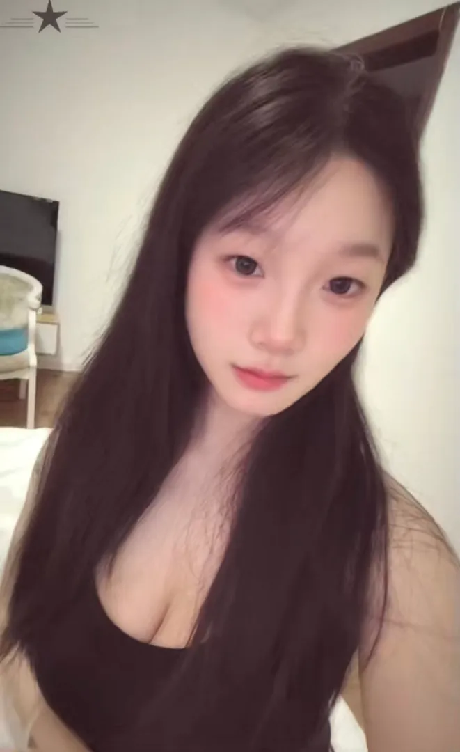 钱钱🐶08小少妇女M Gallery 1