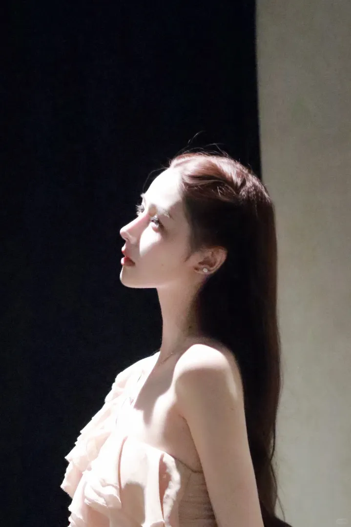 Y4652-硬万 静安硬万戏剧学院在读 172E.05 Gallery 2