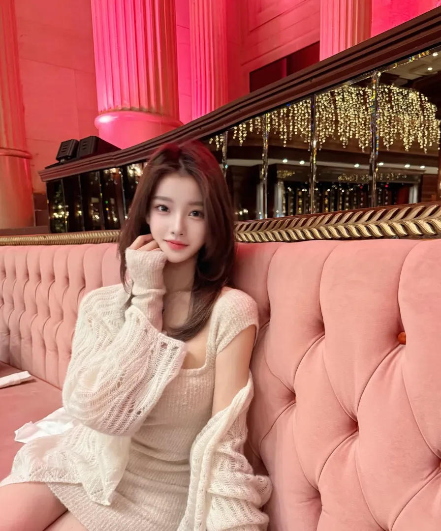 闵行极品新人御姐莹莹(初次下海) Gallery 3