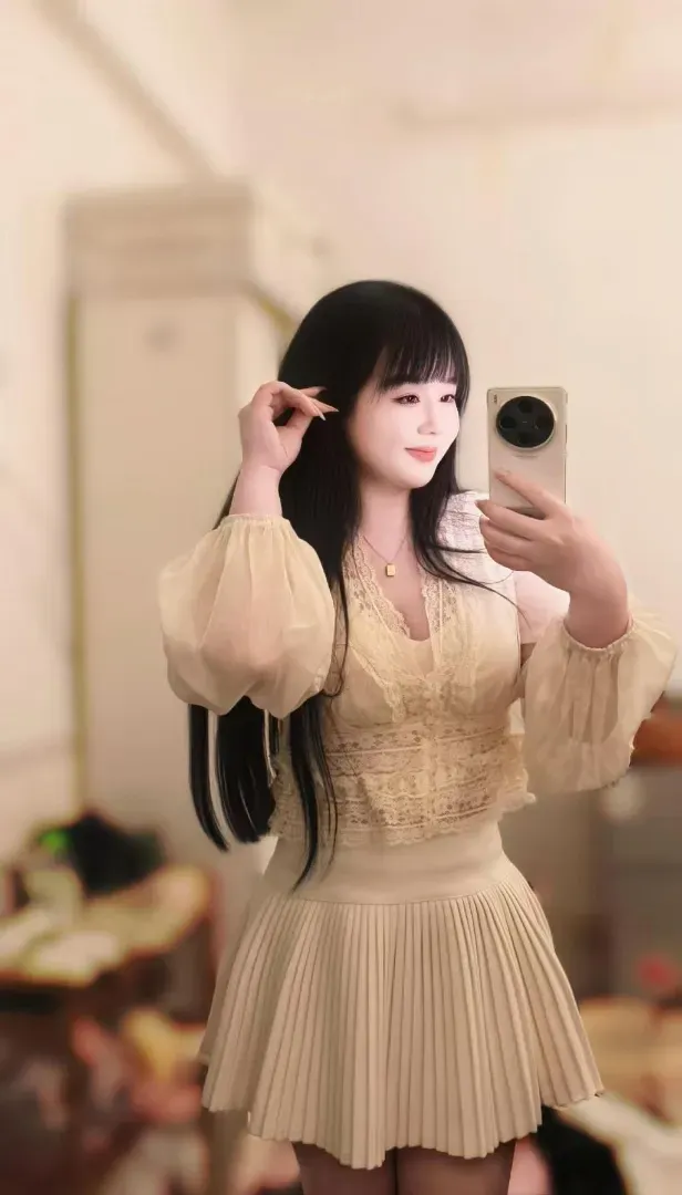 宝山【昕怡】欧美范 纯欲丰满型 实体服装店经营不善,短期兼职