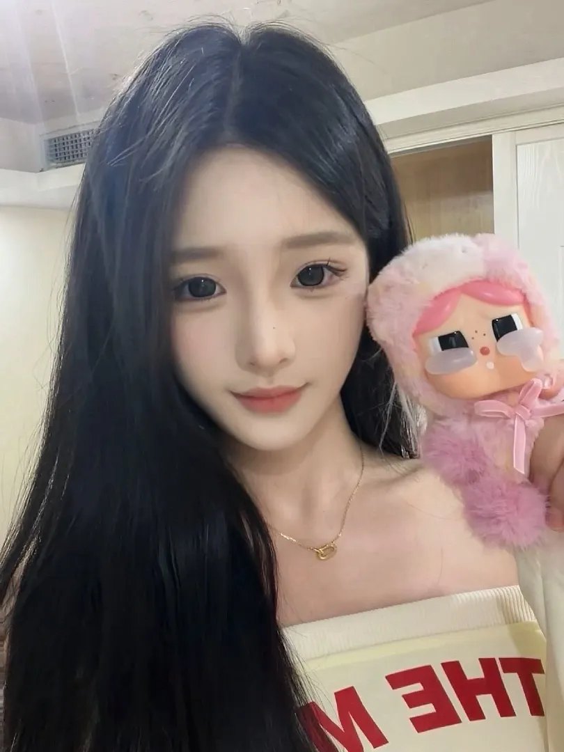 宝山 如梦 小嫩妹初下海 Gallery 2