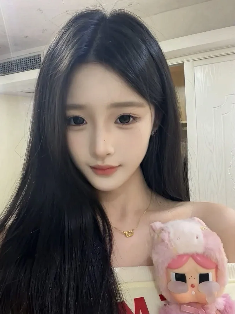 宝山 如梦 小嫩妹初下海 Gallery 3