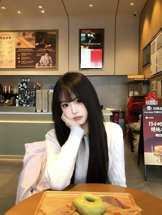 宝山刚开苞准处女07年小慧 Gallery 4
