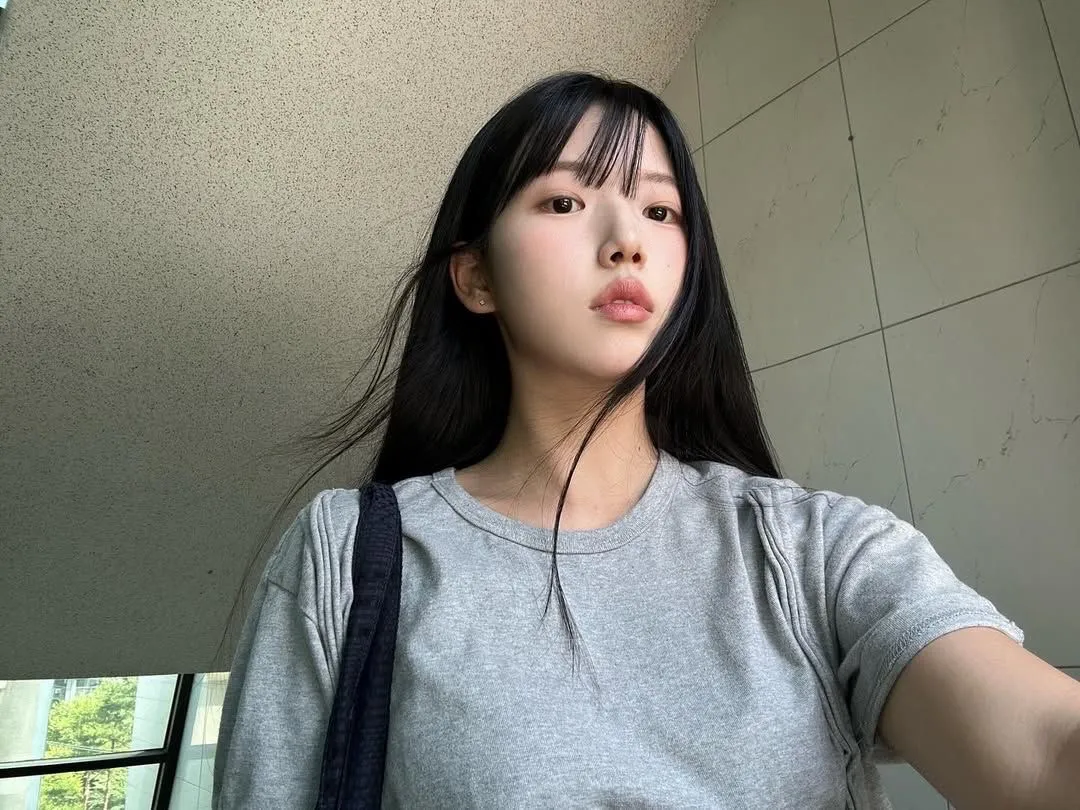 宝山 小薇 懵懂高中生 素颜出镜 Gallery 7