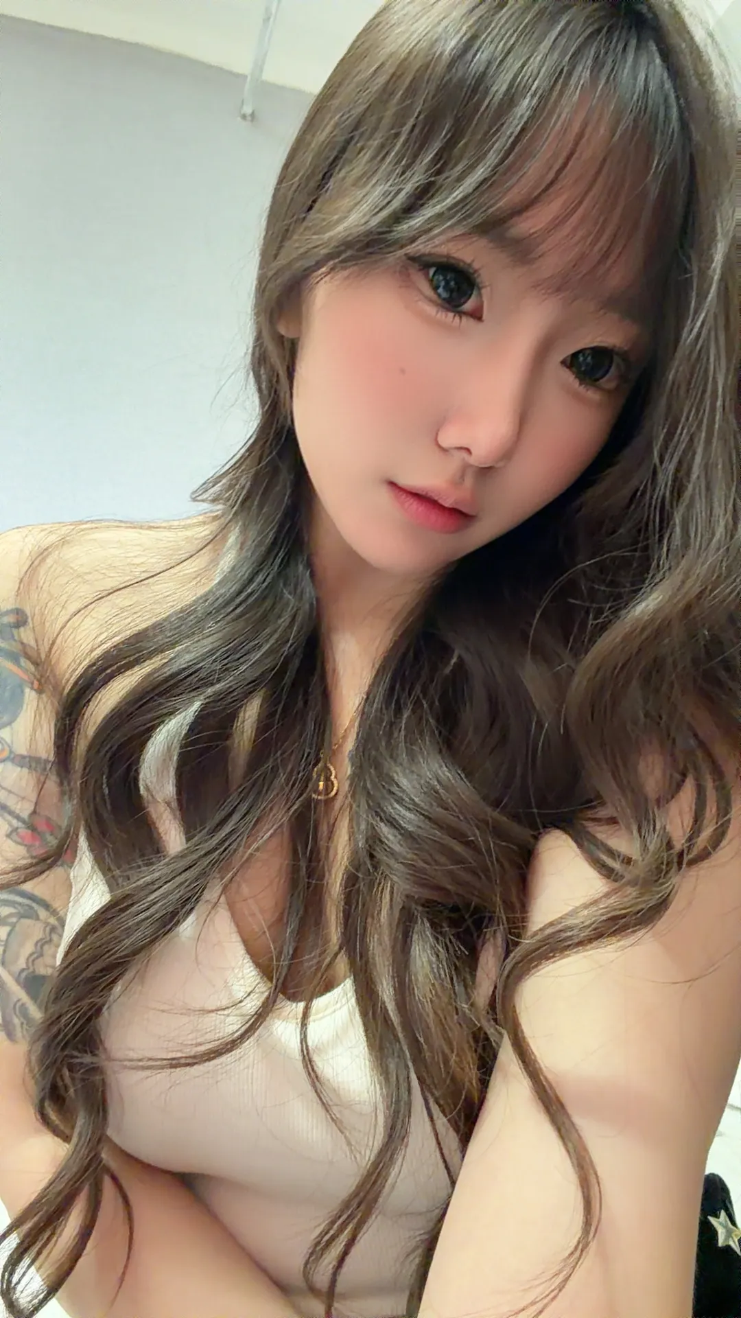 静安新人极品御姐多米