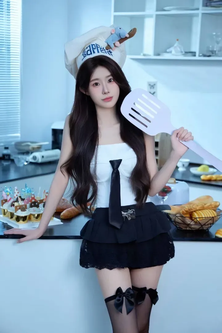 欢愉 纯欲天花板极品网红邻家小妹wt Gallery 4