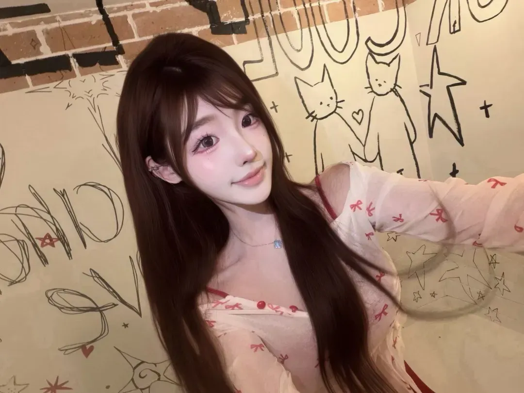 静安170c纯欲翘臀筷子腿可纯可欲鹦鹉 Gallery 2