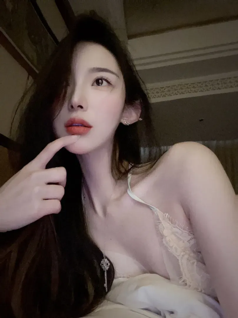 浦东178D极品气质纯欲御姐蜜桃臀大长腿 Gallery 8