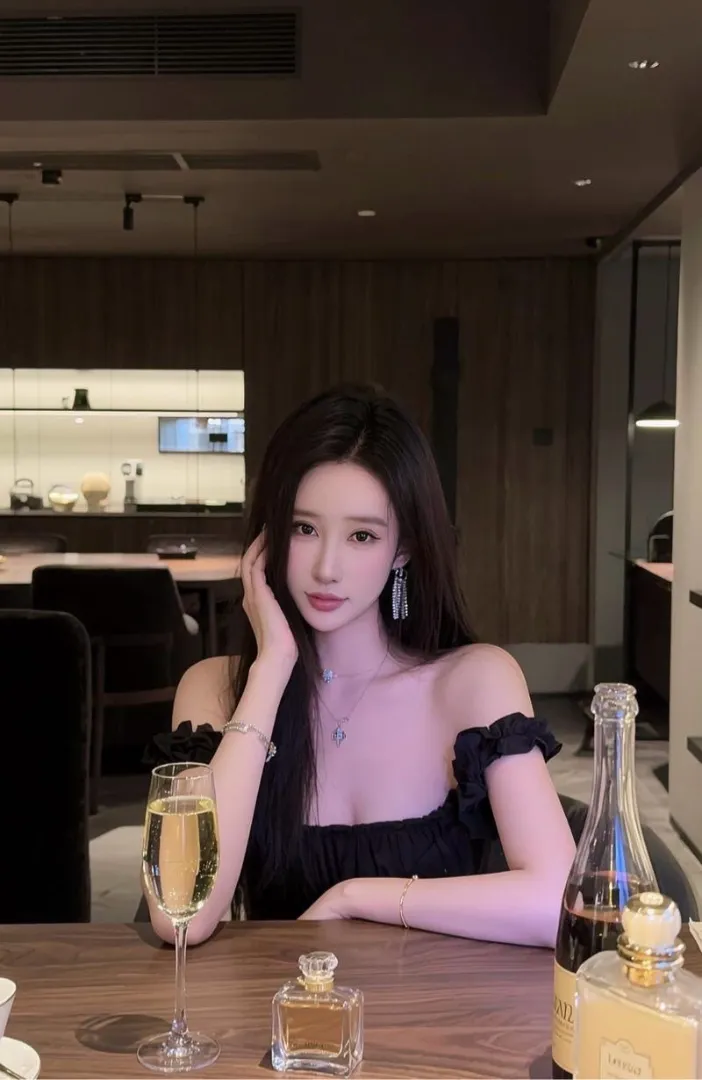 少御玲珑 玲珑一笑 大🐻有料 🥵 Gallery 5