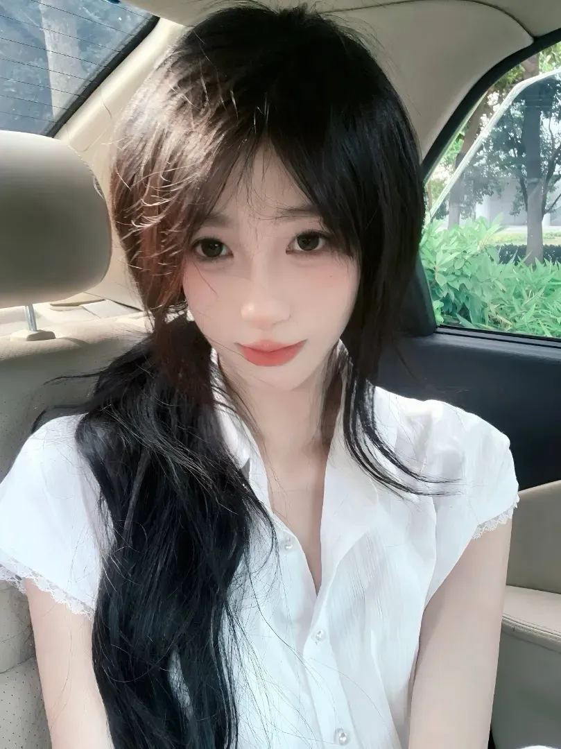 橘子 邻家小纯白月光🌙温柔系女大学生 Gallery 1