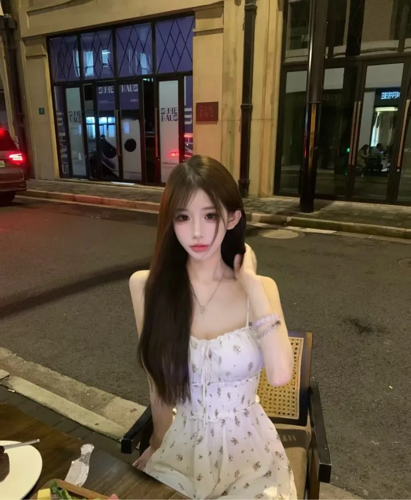 骨感萝莉 貂蝉 制服诱惑 Gallery 3