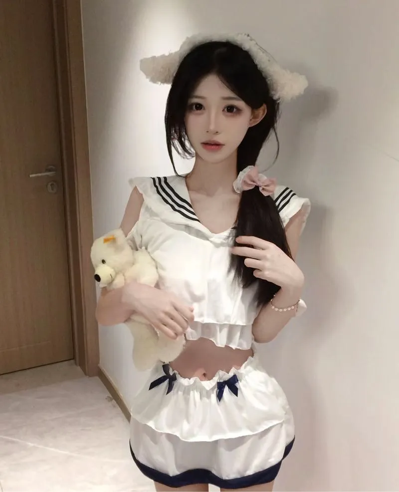 骨感萝莉 貂蝉 制服诱惑 Gallery 4