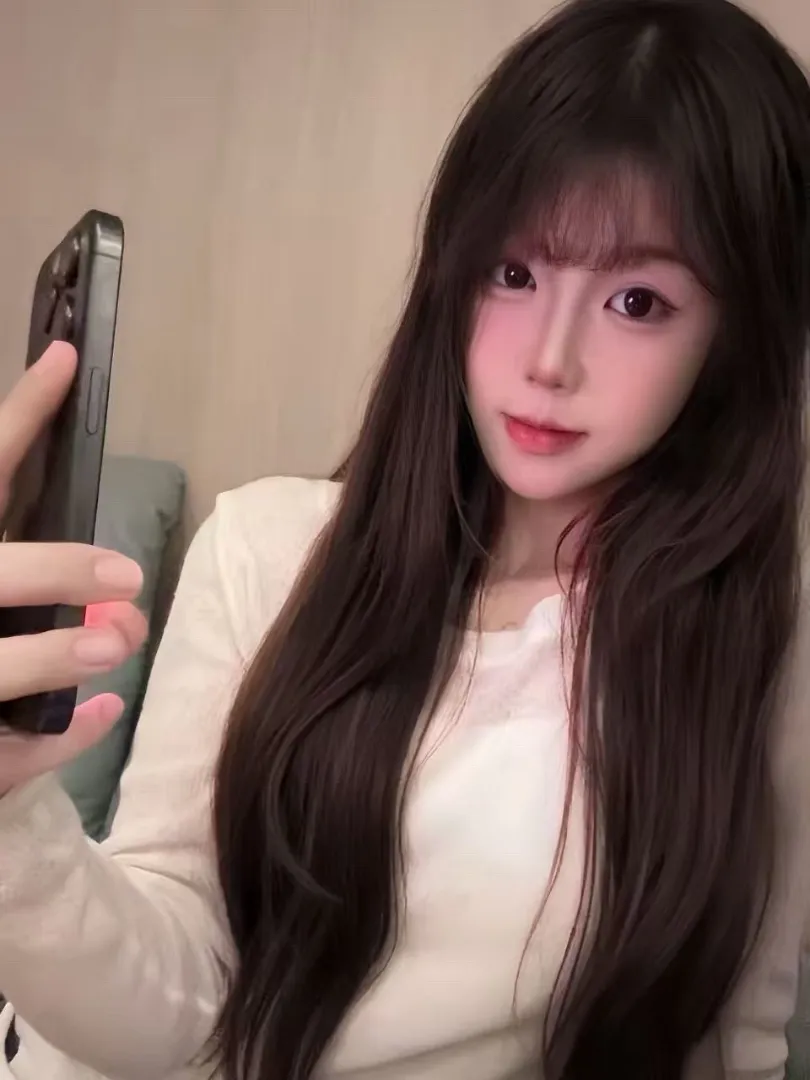 头牌兼职 李倩 上下三点粉 Gallery 5
