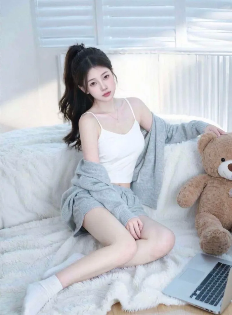 闵行 小妖精 Gallery 4