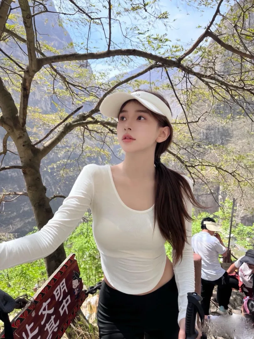 浦东  楚楚 Gallery 4