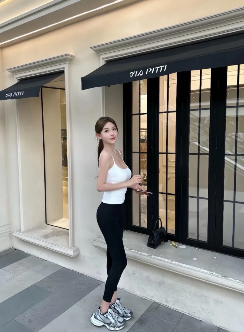 浦东  楚楚 Gallery 5