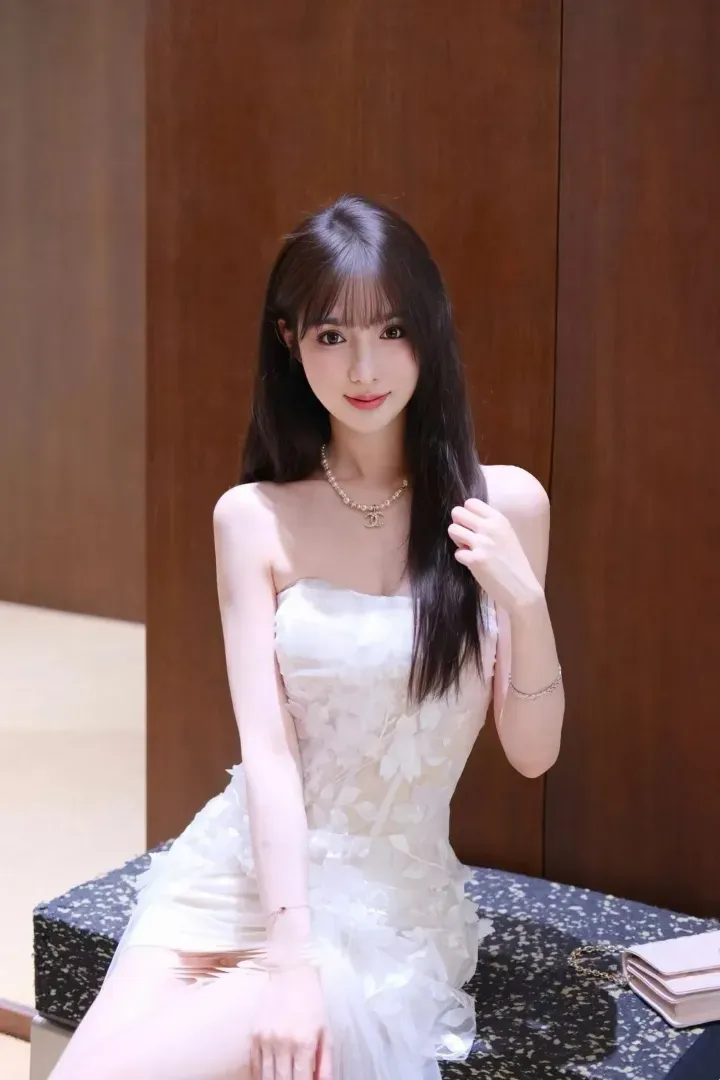 普陀168D纯欲风抖音人气主播 Gallery 8